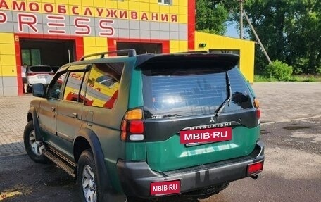 Mitsubishi Pajero Sport II рестайлинг, 2000 год, 810 000 рублей, 2 фотография