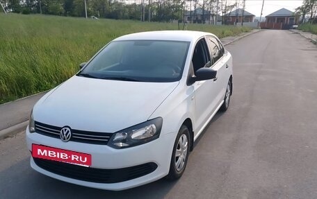 Volkswagen Polo VI (EU Market), 2013 год, 720 000 рублей, 2 фотография