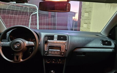 Volkswagen Polo VI (EU Market), 2013 год, 720 000 рублей, 9 фотография