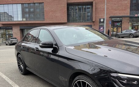 Mercedes-Benz E-Класс, 2020 год, 4 900 000 рублей, 4 фотография