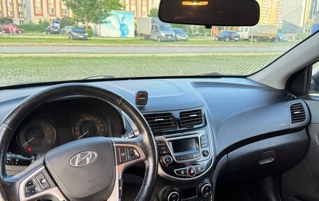 Hyundai Solaris II рестайлинг, 2014 год, 1 100 000 рублей, 5 фотография