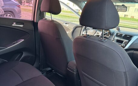 Hyundai Solaris II рестайлинг, 2014 год, 1 100 000 рублей, 6 фотография