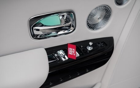 Rolls-Royce Phantom VIII, 2025 год, 98 000 000 рублей, 25 фотография