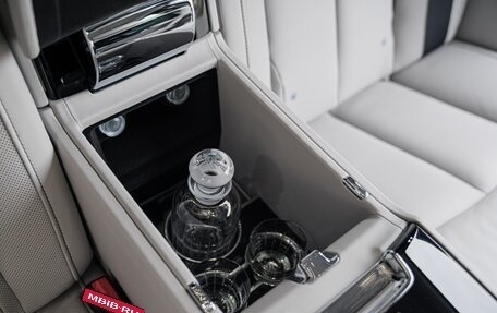 Rolls-Royce Phantom VIII, 2025 год, 98 000 000 рублей, 29 фотография