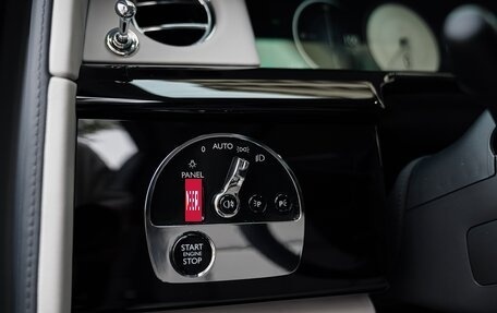 Rolls-Royce Phantom VIII, 2025 год, 98 000 000 рублей, 37 фотография