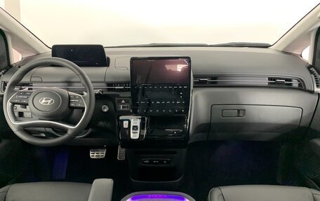 Hyundai Staria, 2025 год, 7 990 000 рублей, 7 фотография