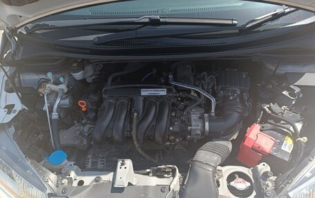 Honda Fit III, 2016 год, 1 375 000 рублей, 13 фотография