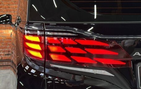 Toyota Alphard, 2023 год, 12 192 783 рублей, 7 фотография