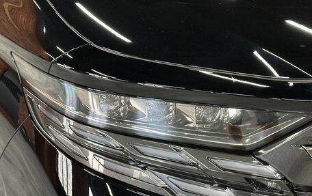 Toyota Alphard, 2023 год, 12 192 783 рублей, 33 фотография