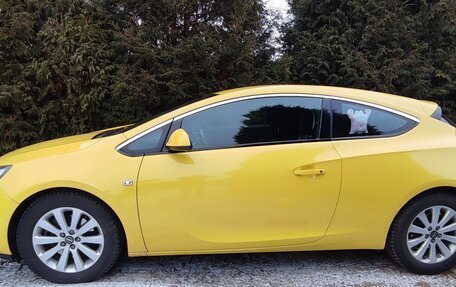 Opel Astra J, 2014 год, 1 150 000 рублей, 4 фотография