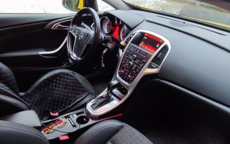 Opel Astra J, 2014 год, 1 150 000 рублей, 9 фотография