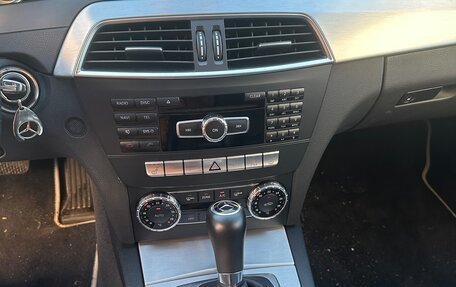 Mercedes-Benz C-Класс, 2013 год, 1 530 000 рублей, 29 фотография