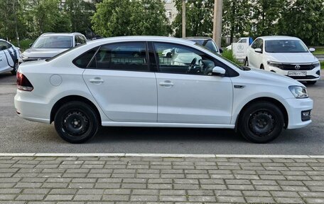 Volkswagen Polo VI (EU Market), 2018 год, 979 000 рублей, 2 фотография