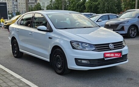 Volkswagen Polo VI (EU Market), 2018 год, 979 000 рублей, 5 фотография