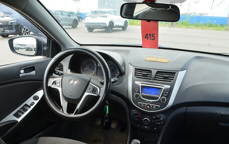 Hyundai Solaris II рестайлинг, 2012 год, 550 000 рублей, 10 фотография