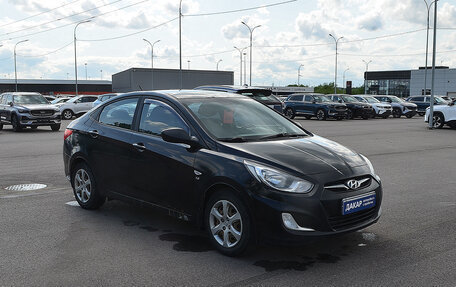 Hyundai Solaris II рестайлинг, 2012 год, 550 000 рублей, 2 фотография