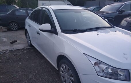 Chevrolet Cruze II, 2014 год, 600 000 рублей, 2 фотография