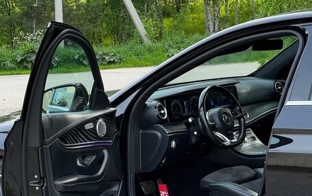 Mercedes-Benz E-Класс, 2018 год, 2 500 000 рублей, 8 фотография