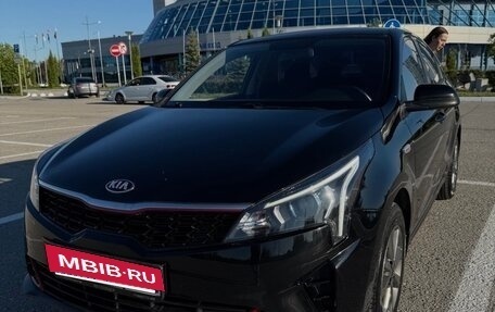 KIA Rio IV, 2020 год, 1 650 000 рублей, 8 фотография