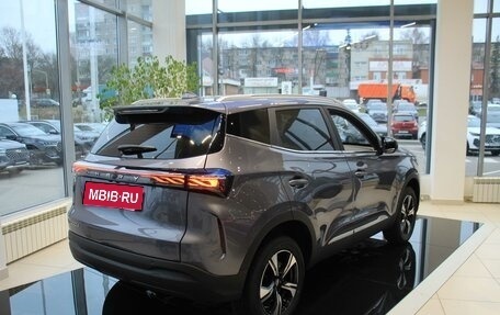Chery Tiggo 4 I рестайлинг, 2025 год, 2 420 000 рублей, 3 фотография