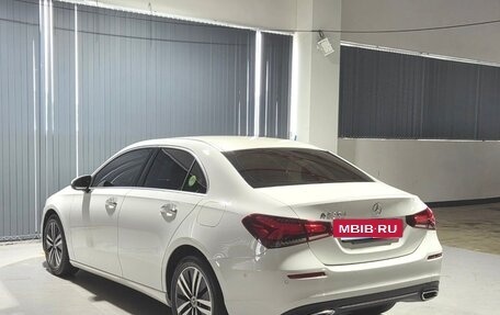 Mercedes-Benz A-Класс, 2021 год, 2 370 000 рублей, 4 фотография