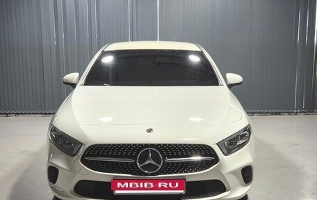 Mercedes-Benz A-Класс, 2021 год, 2 370 000 рублей, 2 фотография