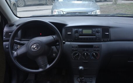 Toyota Corolla, 2004 год, 500 000 рублей, 13 фотография