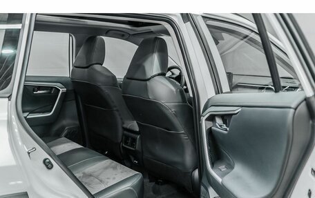 Toyota RAV4, 2025 год, 4 199 000 рублей, 11 фотография