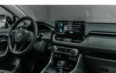 Toyota RAV4, 2025 год, 4 199 000 рублей, 15 фотография