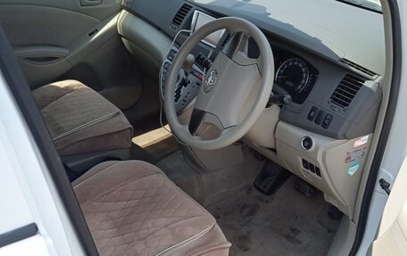 Toyota ISis I, 2010 год, 980 000 рублей, 4 фотография