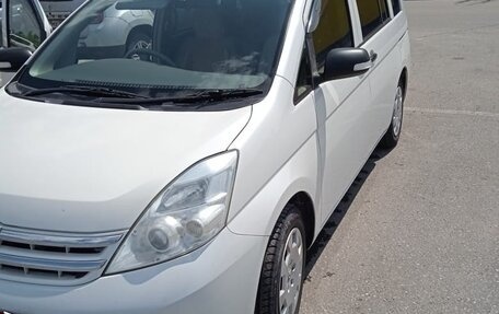 Toyota ISis I, 2010 год, 980 000 рублей, 6 фотография