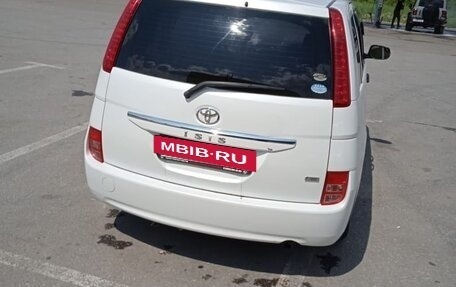 Toyota ISis I, 2010 год, 980 000 рублей, 7 фотография