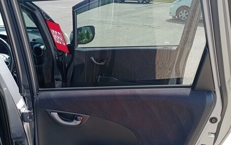 Honda Fit III, 2010 год, 810 000 рублей, 13 фотография