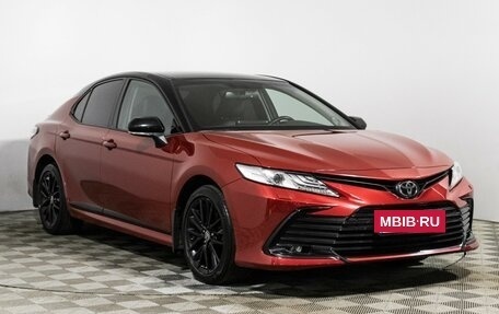 Toyota Camry, 2021 год, 3 290 000 рублей, 3 фотография