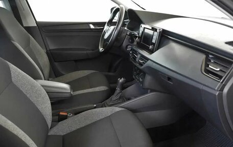 Skoda Rapid II, 2021 год, 1 595 000 рублей, 12 фотография