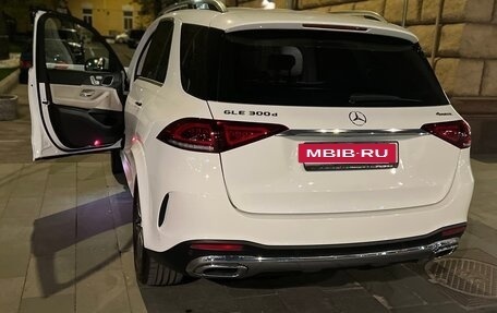 Mercedes-Benz GLE, 2021 год, 10 000 000 рублей, 2 фотография