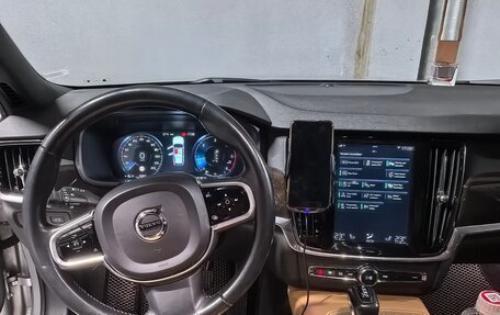 Volvo V90 II, 2018 год, 1 875 000 рублей, 13 фотография