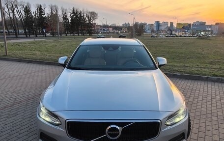 Volvo V90 II, 2018 год, 1 875 000 рублей, 2 фотография