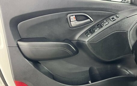 Hyundai ix35 I рестайлинг, 2014 год, 1 300 000 рублей, 17 фотография