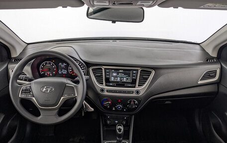 Hyundai Solaris II рестайлинг, 2022 год, 1 790 000 рублей, 14 фотография