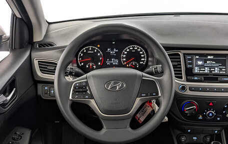 Hyundai Solaris II рестайлинг, 2022 год, 1 790 000 рублей, 22 фотография