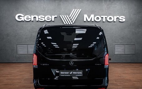 Mercedes-Benz V-Класс, 2025 год, 15 500 000 рублей, 4 фотография