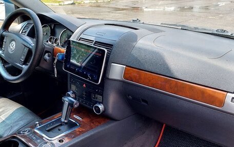 Volkswagen Touareg III, 2008 год, 1 050 000 рублей, 10 фотография