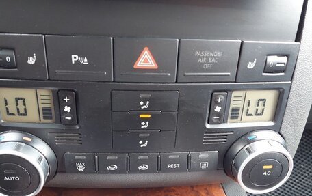 Volkswagen Touareg III, 2008 год, 1 050 000 рублей, 18 фотография