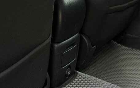 Toyota Avensis III рестайлинг, 2007 год, 895 000 рублей, 33 фотография