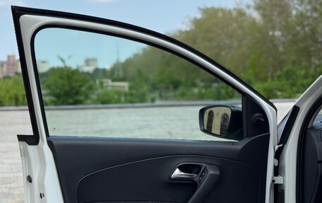 Volkswagen Polo VI (EU Market), 2017 год, 1 000 000 рублей, 11 фотография