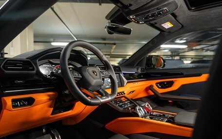 Lamborghini Urus I, 2025 год, 50 000 000 рублей, 5 фотография