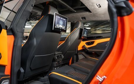 Lamborghini Urus I, 2025 год, 50 000 000 рублей, 17 фотография