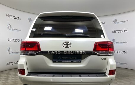 Toyota Land Cruiser 200, 2018 год, 5 687 000 рублей, 6 фотография