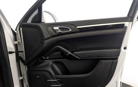 Porsche Cayenne III, 2017 год, 4 350 000 рублей, 25 фотография